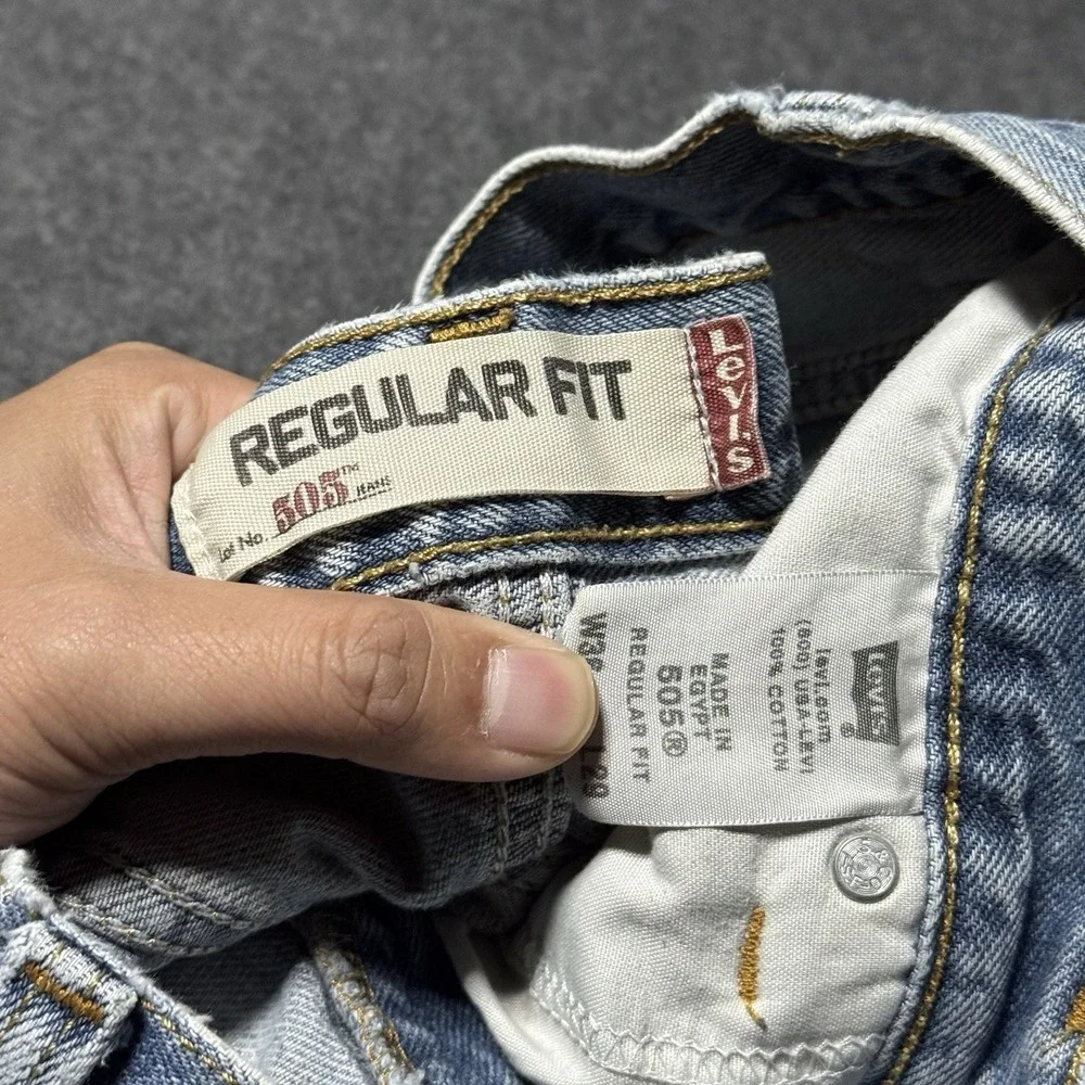 Levis all marks